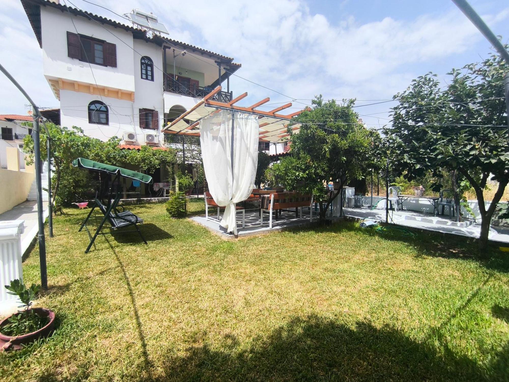 Vangel Garden Áyios Nikólaos Luaran gambar